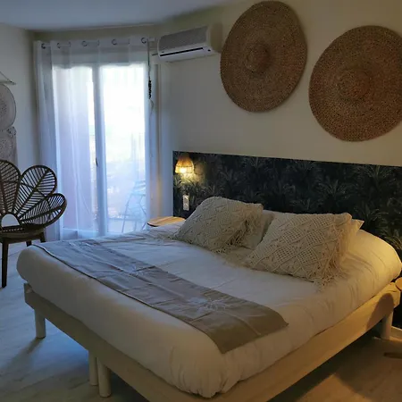 Hotel Tennis International Agde Exterior photo