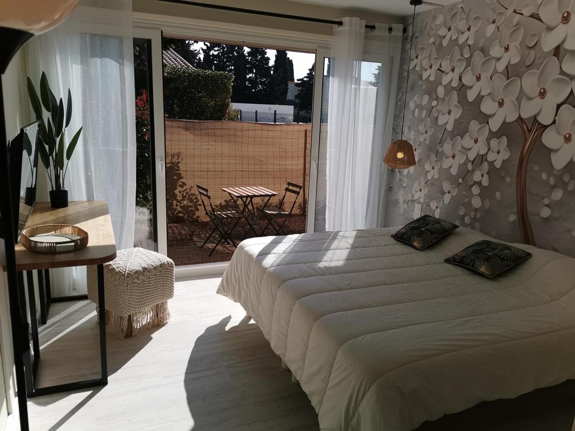 Tennis International Hotel 3*